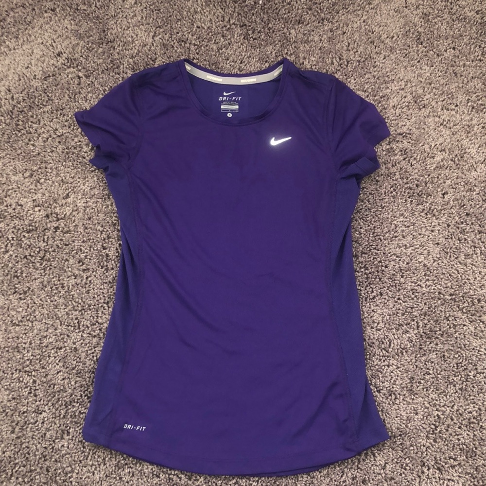 Women’s DRI- FIT Running top